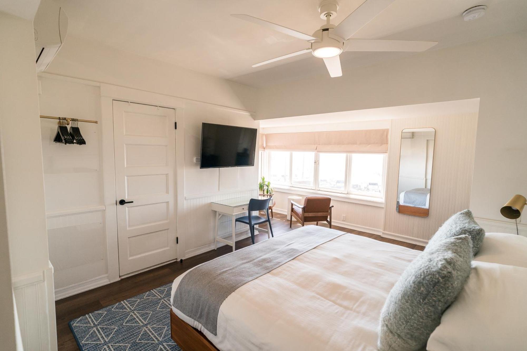 Newport Beach Hotel Ngoại thất bức ảnh
