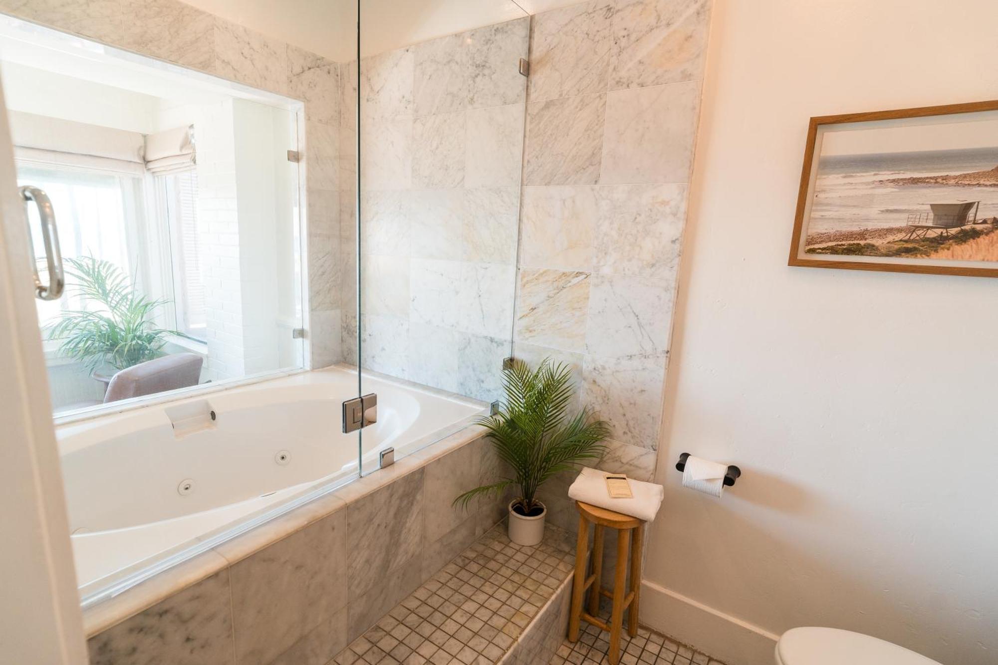 Newport Beach Hotel Ngoại thất bức ảnh
